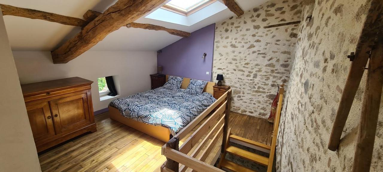 Bienvenue aux Lavandières. Montrollet Extérieur photo